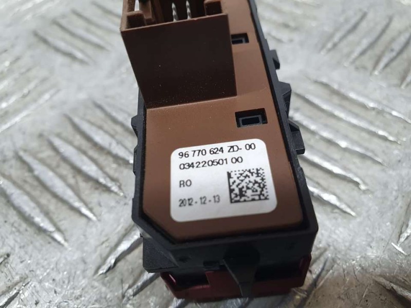 Recambio de modulo electronico para peugeot 508 active referencia OEM IAM 96770624ZD 034220501 