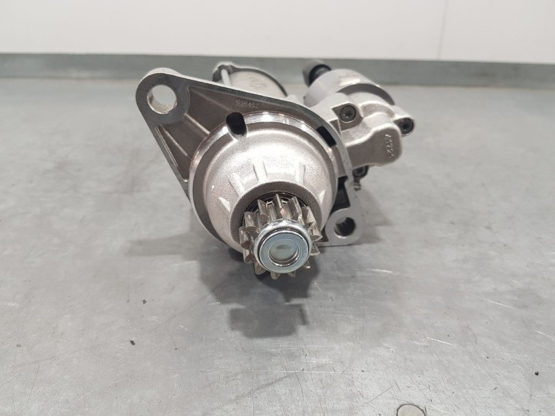 Recambio de motor arranque para volkswagen t-roc (a11, d11) 1.5 tsi referencia OEM IAM 0AM911022C BOSCH 0001179608