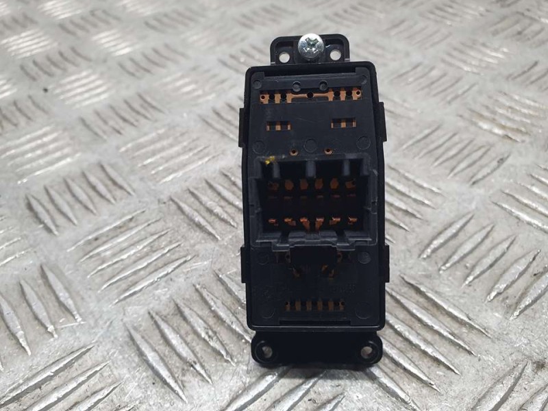 Recambio de mando retrovisor para ssangyong xlv crystal 4x2 referencia OEM IAM 8550135010  