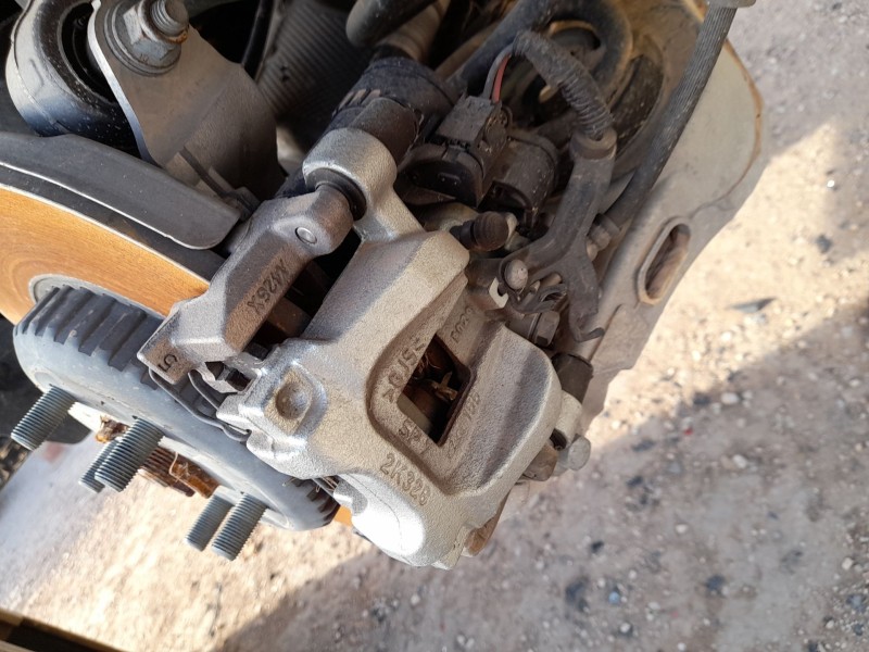 Recambio de pinza freno trasera izquierda para land rover range rover evoque (l551) 2.0 d150 mhev 4x4 referencia OEM IAM LR00075