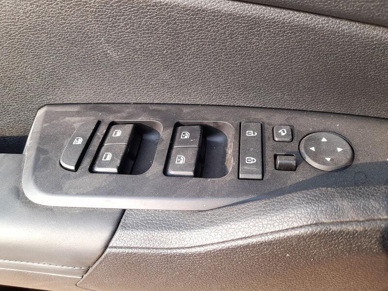 Recambio de mando elevalunas delantero izquierdo para kia sportage v (nq5) 1.6 crdi mhev referencia OEM IAM 93571P1100 C/MANDO R