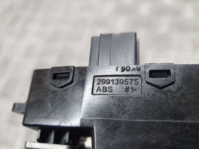 Recambio de mando retrovisor para ssangyong xlv crystal 4x2 referencia OEM IAM 8550135010  