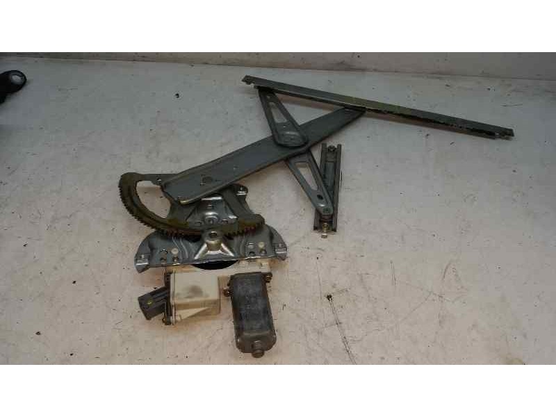 Recambio de elevalunas delantero derecho para toyota avensis berlina (t25) 2.0 executive sedán (4-ptas.) referencia OEM IAM  6 P