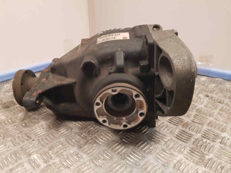 Recambio de diferencial trasero para bmw serie 5 touring (e61) 520d referencia OEM IAM 7560587  RELACION: 2 , 64