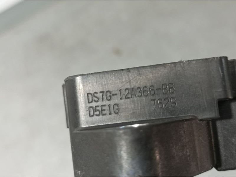 Recambio de bobina encendido para ford kuga (cbs) trend referencia OEM IAM DS7G12A366BB  