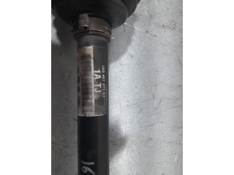 Recambio de transmision delantera derecha para audi a3 (8p) atraccion referencia OEM IAM 1K0407272GM  