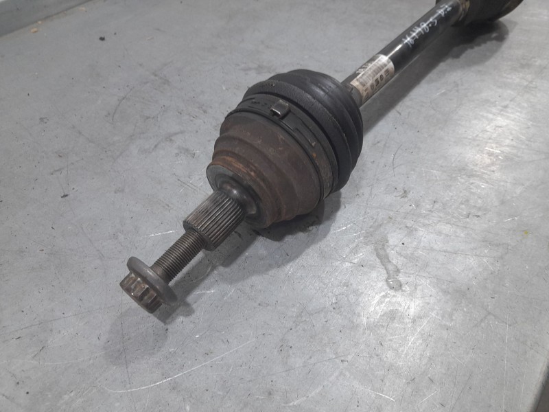 Recambio de transmision delantera derecha para audi a3 (8p) atraccion referencia OEM IAM 1K0407272GM  