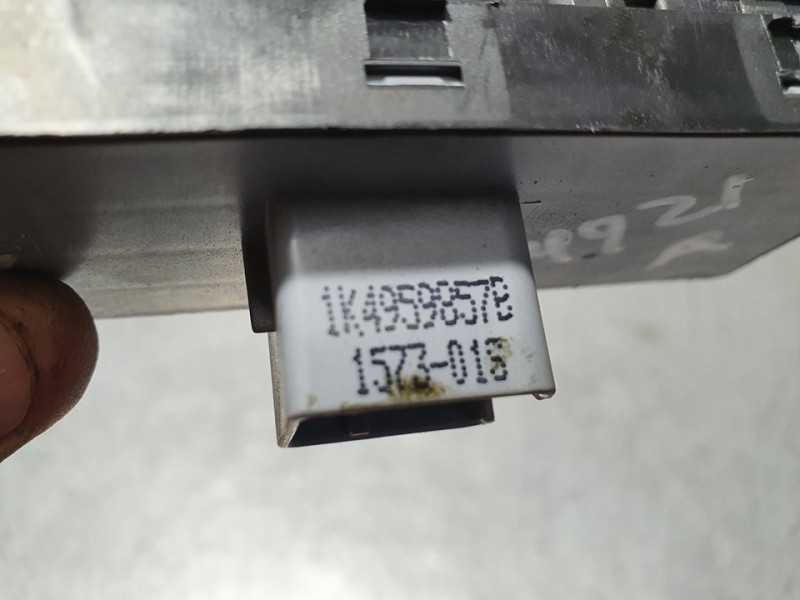 Recambio de mando elevalunas delantero izquierdo para seat altea xl (5p5) stylance / style referencia OEM IAM 1K4959857B  