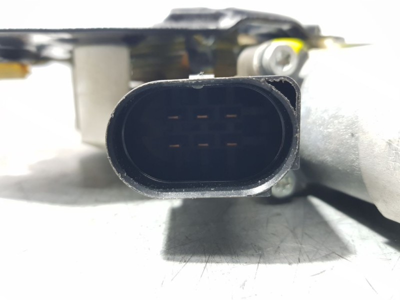 Recambio de elevalunas trasero derecho para bmw serie 5 touring (e61) 520d referencia OEM IAM 51357184746 6 PINS ELECTRICO