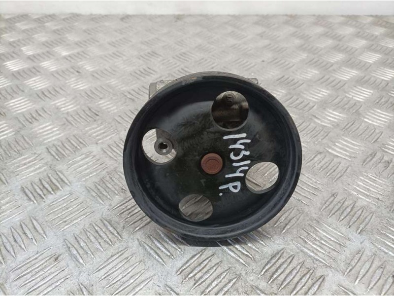 Recambio de bomba direccion para ford fiesta (cbk) ambiente referencia OEM IAM 2S6C3A696DD  