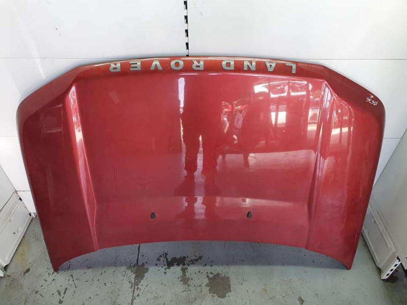 Recambio de capot para land rover freelander (lr2) td4 s referencia OEM IAM LR006694  RAYADO