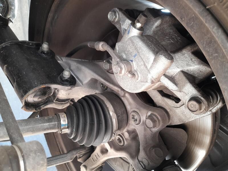 Recambio de mangueta delantera izquierda para kia sportage v (nq5) 1.6 crdi mhev referencia OEM IAM 51710N7000  