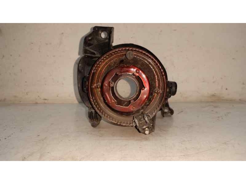 Recambio de faro antiniebla izquierdo para toyota avensis berlina (t25) 2.0 executive sedán (4-ptas.) referencia OEM IAM   