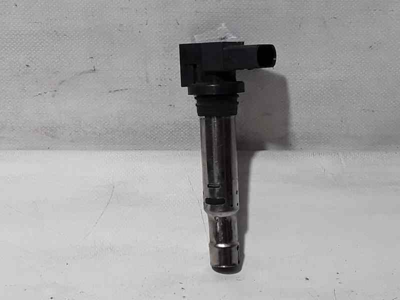 Recambio de bobina encendido para volkswagen polo (9n1) trendline referencia OEM IAM R0401S00400 0183153215 