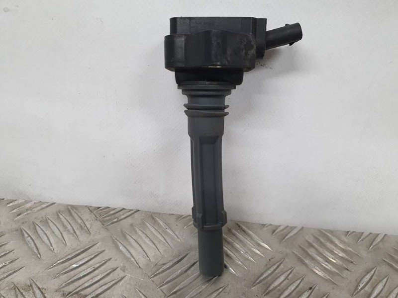 Recambio de bobina encendido para ssangyong xlv crystal 4x2 referencia OEM IAM A1731580103 9093430 