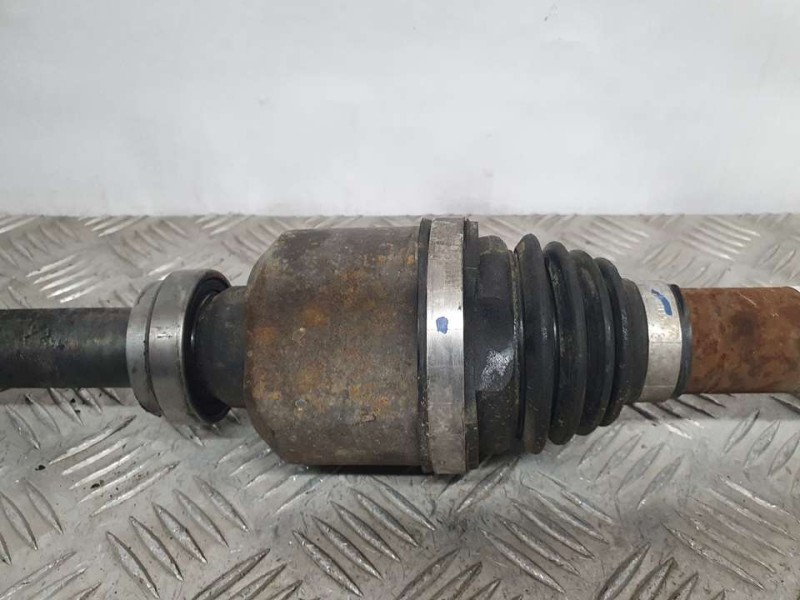 Recambio de transmision delantera derecha para citroën c4 lim. feel referencia OEM IAM 9684135480 8NN69 1697552