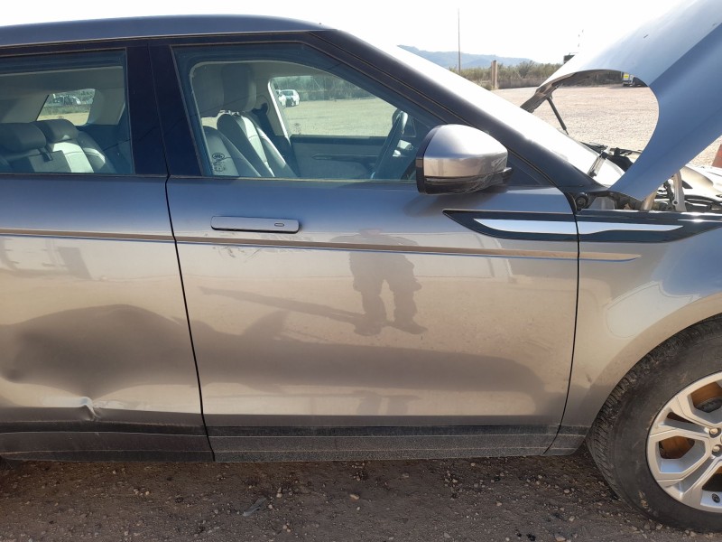 Recambio de puerta delantera derecha para land rover range rover evoque (l551) 2.0 d150 mhev 4x4 referencia OEM IAM LR138378 TOC