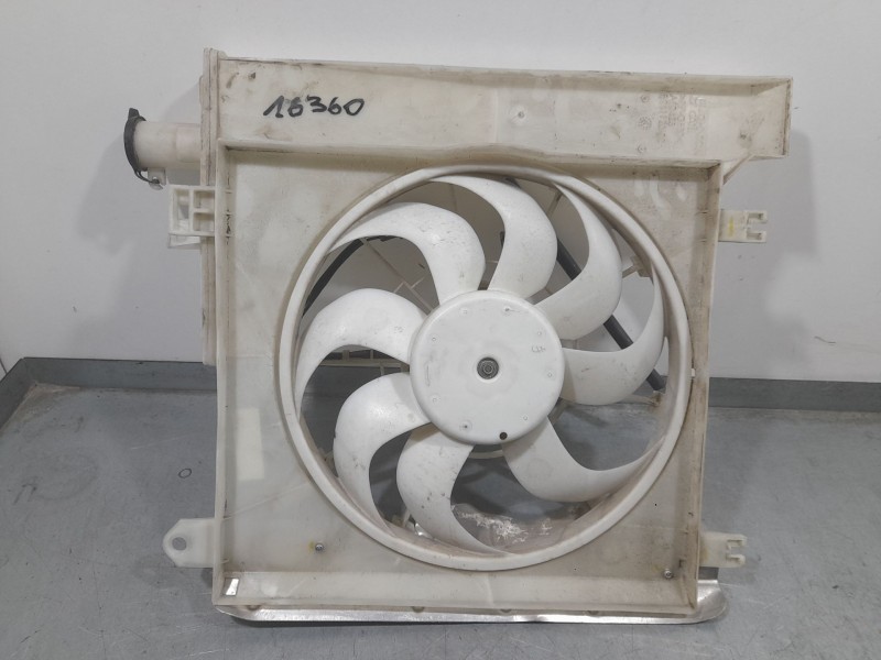 Recambio de electroventilador para toyota aygo x play referencia OEM IAM 163600Q131  
