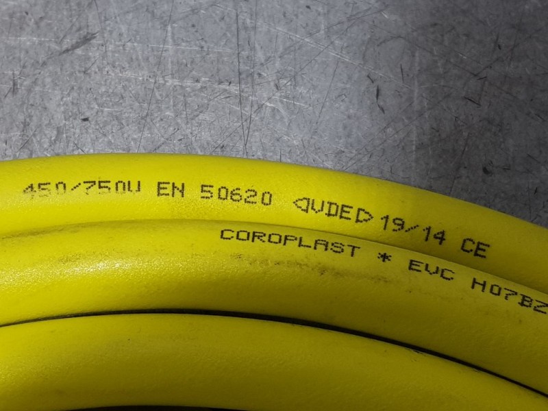 Recambio de cargador bateria para volkswagen golf vii lim. (bq1) e-golf referencia OEM IAM 22368741  ETE