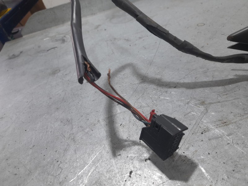 Recambio de retrovisor izquierdo para audi a3 (8p) atraccion referencia OEM IAM RS0408501  