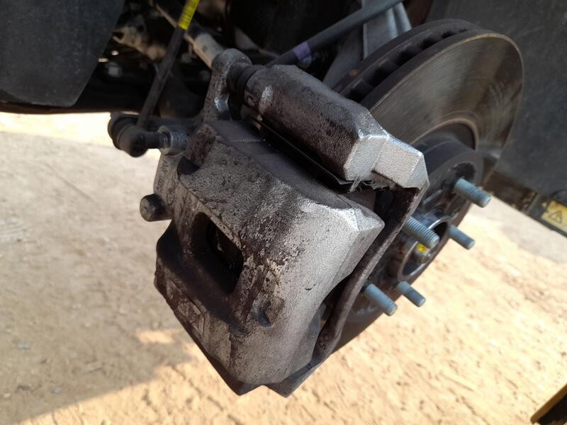 Recambio de pinza freno delantera izquierda para kia sportage v (nq5) 1.6 crdi mhev referencia OEM IAM 58180R2A10  