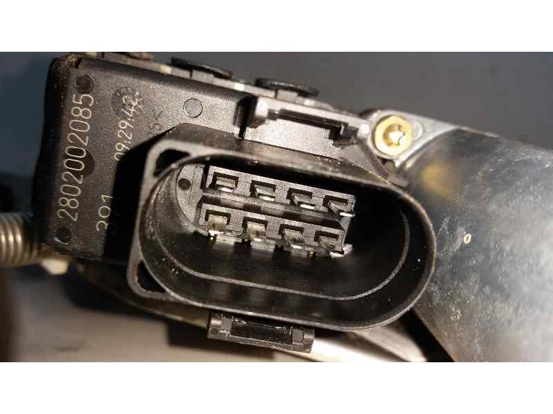 Recambio de elevalunas delantero derecho para audi a6 berlina (4b2) 2.5 tdi referencia OEM IAM  8 PINS ELECTRICO