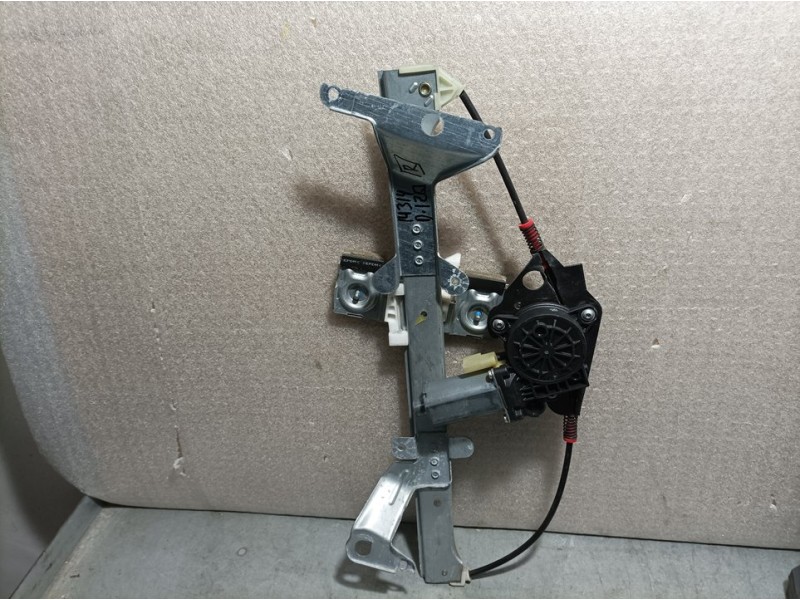 Recambio de elevalunas delantero izquierdo para ford fiesta (cbk) ambiente referencia OEM IAM 8S61A23209AA  ELECTRICO