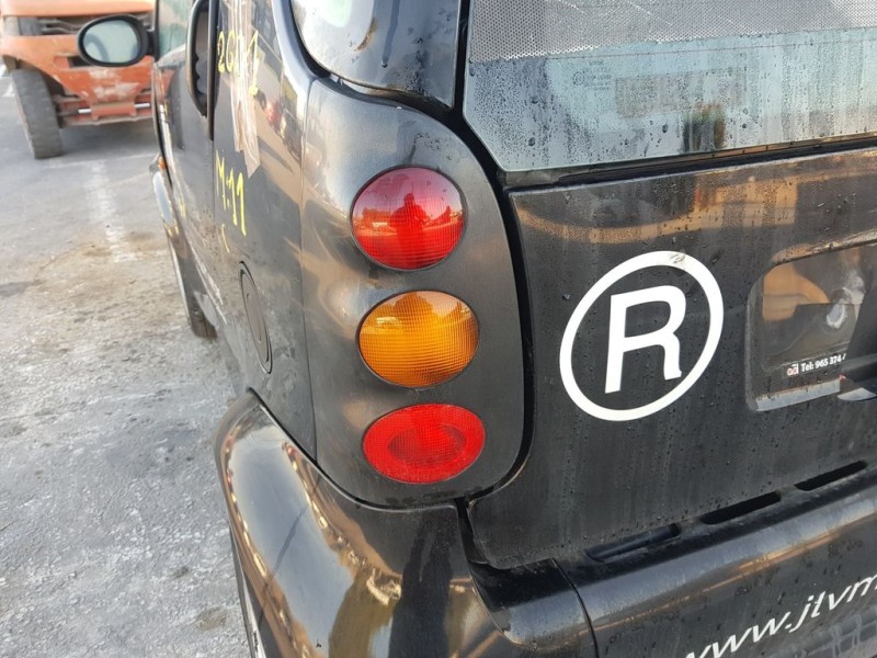 Recambio de piloto trasero izquierdo para smart coupe pure referencia OEM IAM 0012860V001000000  ROZADO