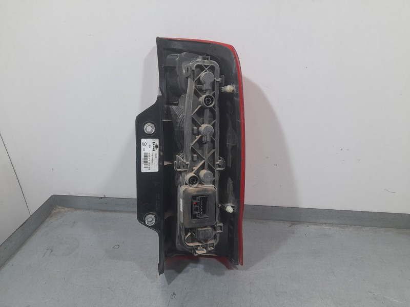 Recambio de piloto trasero izquierdo para fiat fiorino furgoneta/monovolumen (225_) 1.3 d multijet (225cxg1a, 225axl1a, 225axg11