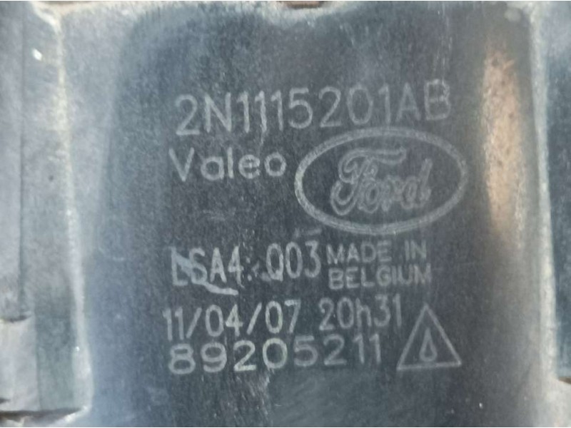 Recambio de faro antiniebla izquierdo para ford fiesta (cbk) ambiente referencia OEM IAM 2N1115201AB 89205211 VALEO