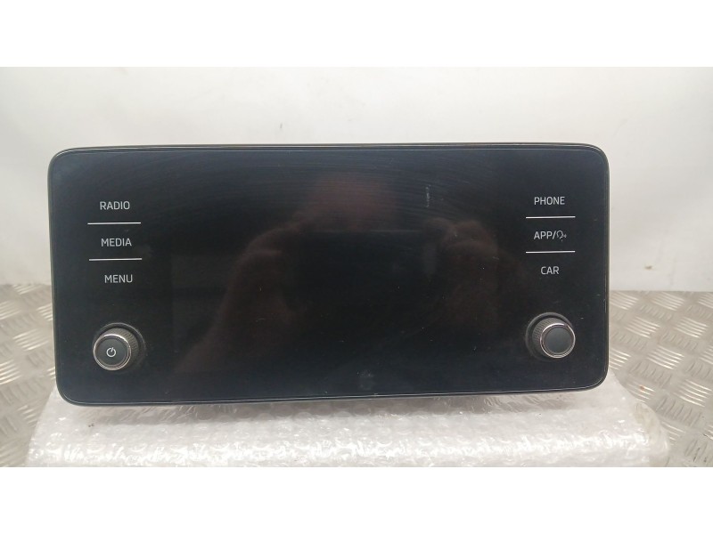 Recambio de sistema navegacion gps para skoda kamiq (nw4) 1.0 tsi referencia OEM IAM 654035869D PANASONIC CVRV4BXCAEA