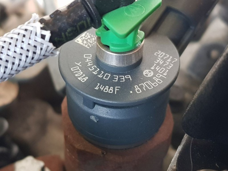 Recambio de motor completo para peugeot 208 access referencia OEM IAM 8HR 0398030 