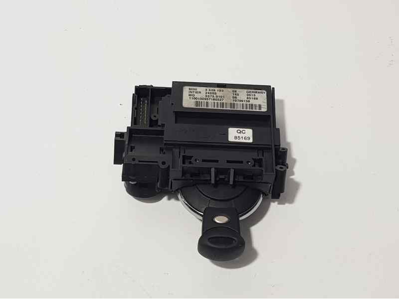 Recambio de clausor de tarjeta para mini mini (r56) one referencia OEM IAM 3449103  