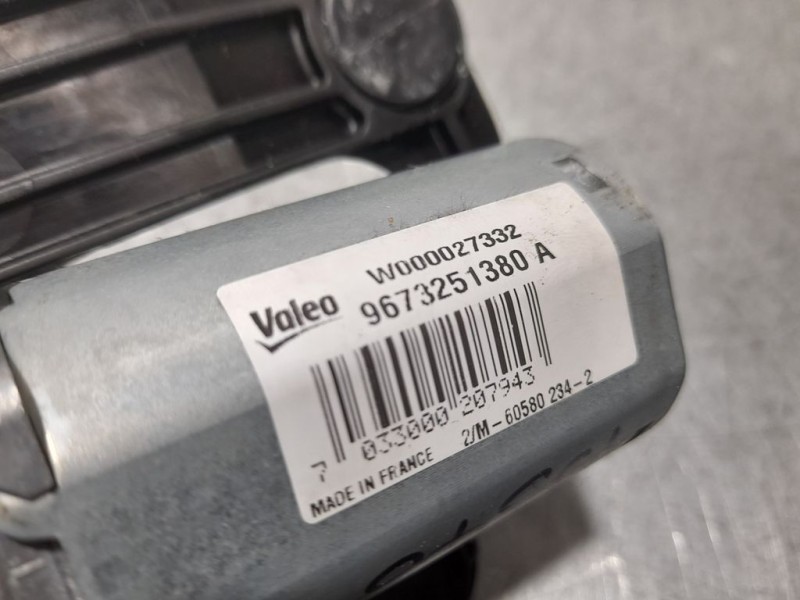 Recambio de motor limpia trasero para peugeot 208 access referencia OEM IAM 9673251380A W000027332 VALEO