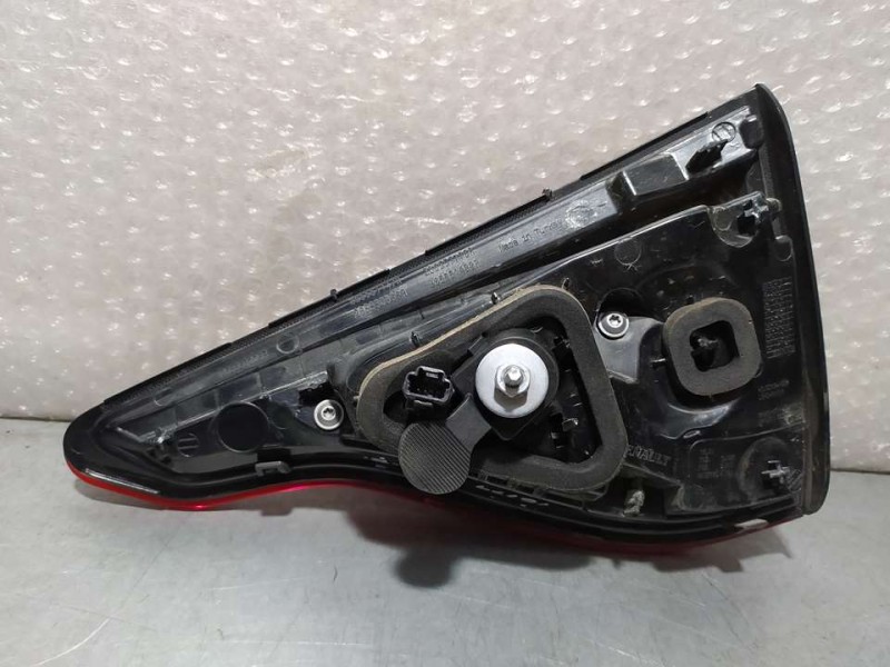 Recambio de piloto trasero izquierdo para renault clio v zen referencia OEM IAM 265551147R 17829F INTERIOR