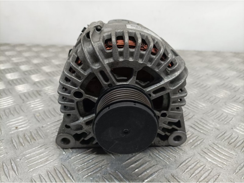 Recambio de alternador para citroën c-crosser xtr referencia OEM IAM 0000512490 TG15C053 
