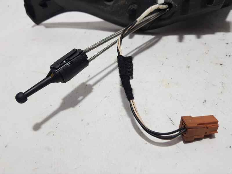 Recambio de retrovisor derecho para peugeot 208 access referencia OEM IAM   C/MANDO ROZADO