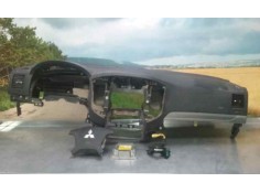 KIT AIRBAG 7030A198 C/SALPICADERO 7030A198 CONDUCTOR 7030A139 ACOMPAÑANTE 8635A184 CENTRALITA 8000B027XA SALPICADERO