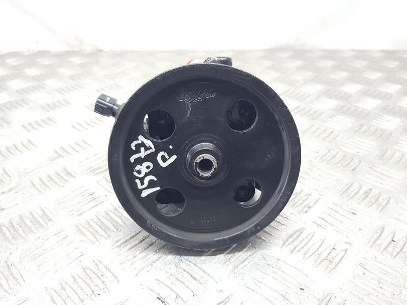 Recambio de bomba direccion para volvo s40 berlina 1.6 kinetic referencia OEM IAM 8603593 FOMOCO 4M5Q3A733AB