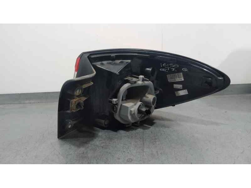 Recambio de piloto trasero izquierdo para renault captur zen referencia OEM IAM 0286304167  EXTERIOR