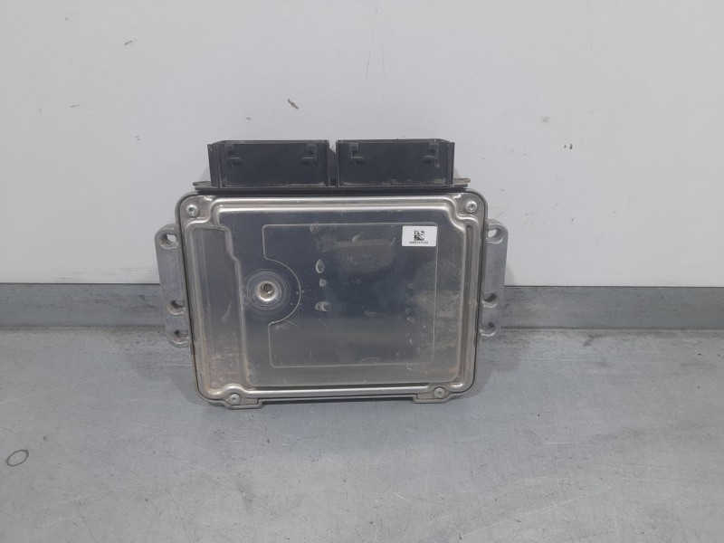 Recambio de centralita motor uce para ford tourneo courier b460 monospace 1.0 ecoboost referencia OEM IAM 1039T08988 0261S18890 