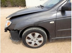 Recambio de aleta delantera izquierda para kia cerato i sedán (ld) 1.6 referencia OEM IAM 663112F030  