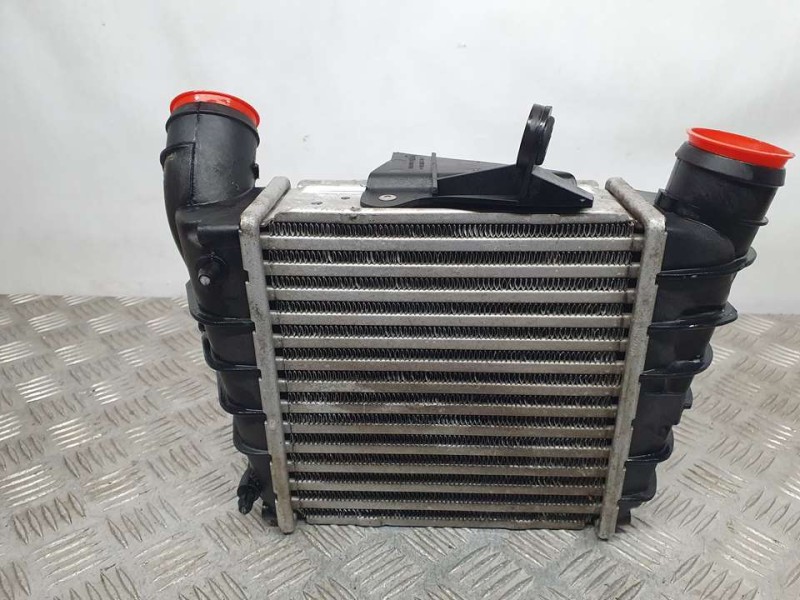 Recambio de intercooler para volkswagen polo (9n3) advance referencia OEM IAM 6Q0145804A 862403N VALEO
