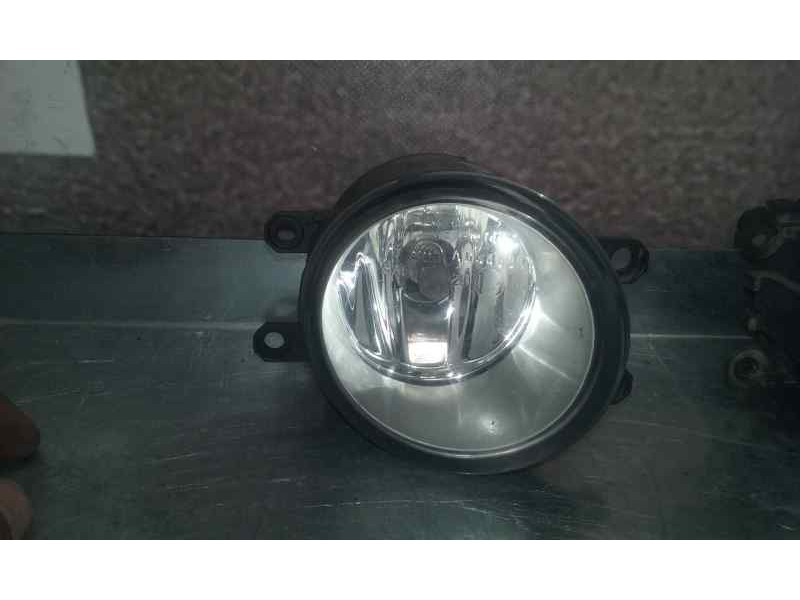 Recambio de faro antiniebla derecho para toyota auris luna referencia OEM IAM 812100D041  