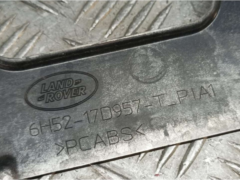 Recambio de rejilla delantera para land rover freelander (lr2) td4 s referencia OEM IAM 6H5217D957T  TOCADA