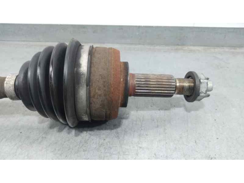 Recambio de transmision delantera derecha para renault captur zen referencia OEM IAM 391000367R  