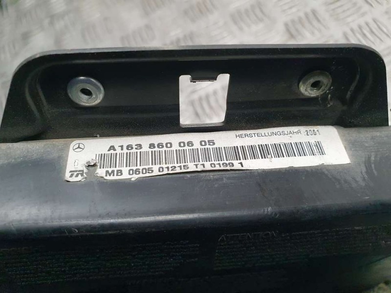 Recambio de airbag lateral delantero izquierdo para mercedes-benz clase m (w163) 400 cdi (163.128) referencia OEM IAM A163860060