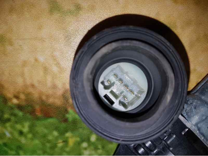 Recambio de elevalunas delantero derecho para toyota auris luna referencia OEM IAM 857100D100 973582100 ELECTRICO 6 PINS