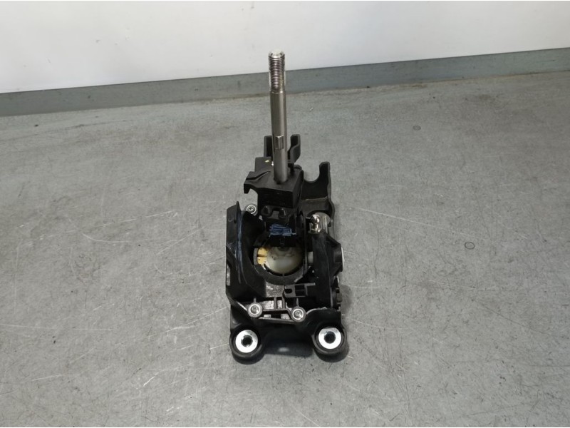 Recambio de palanca cambio para ford focus lim. (cb8) titanium referencia OEM IAM 1719399  