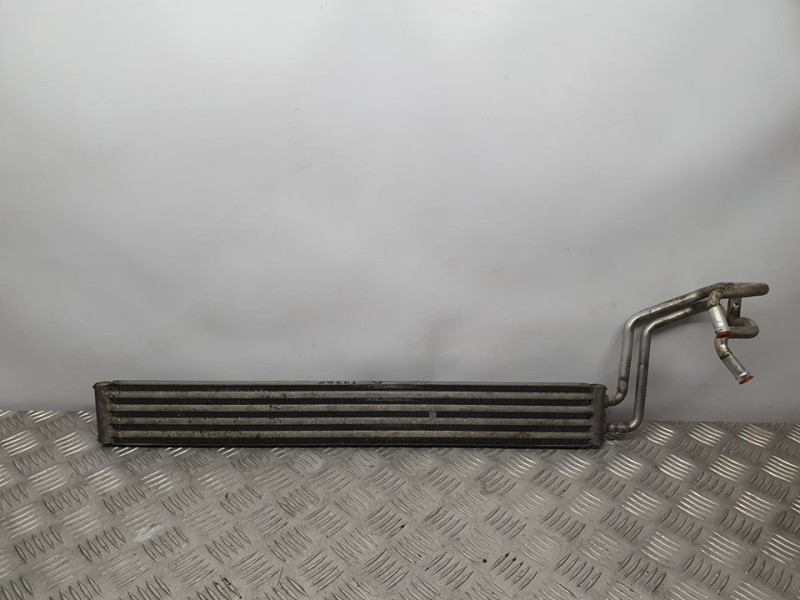 Recambio de radiador aceite para porsche cayenne (typ 9pa) s referencia OEM IAM 7L5422885B  